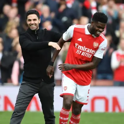 Thomas Partey hints at departure as he waves Arsenal fans goodbye